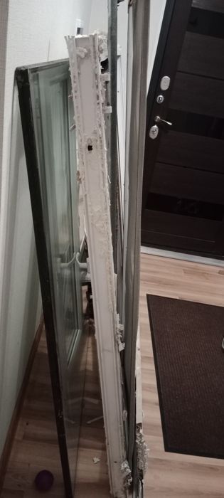 Продам Б/у плас окна