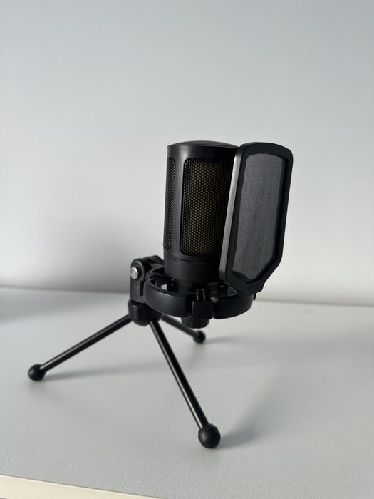 Микрофон Fifine A6V