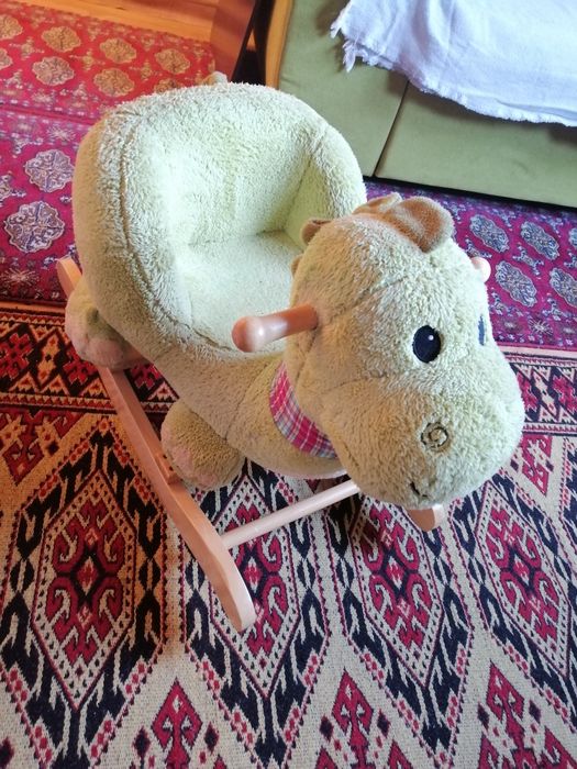 Люлеещо динозавърче за бебе и малко дете