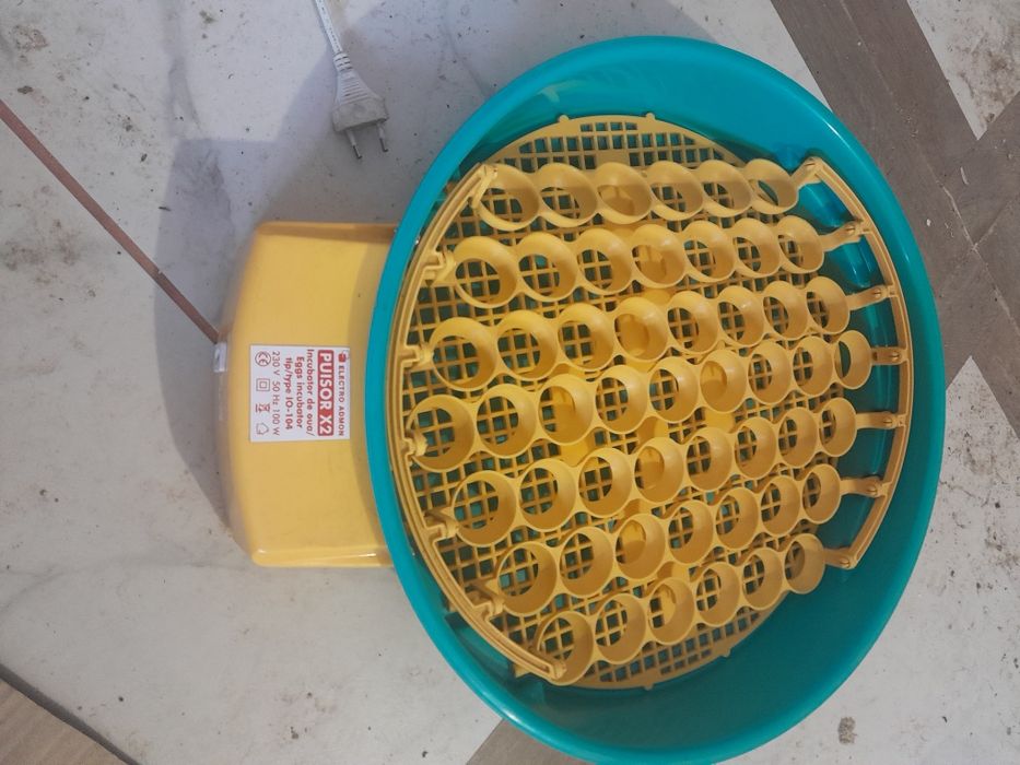 Vind incubator automat