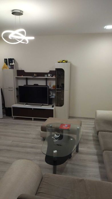 Продава се Двустаен апартамент в Пловдив, Кючук Париж - 42 кв.м за 1227 €/кв.м - Снимка #3