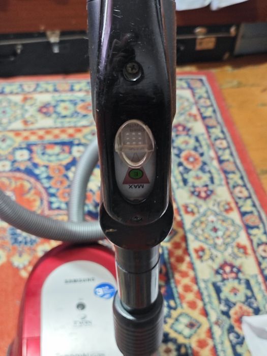 Продам пылесос samsung.