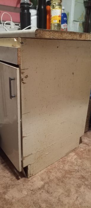 Отдам кухонный шкаф