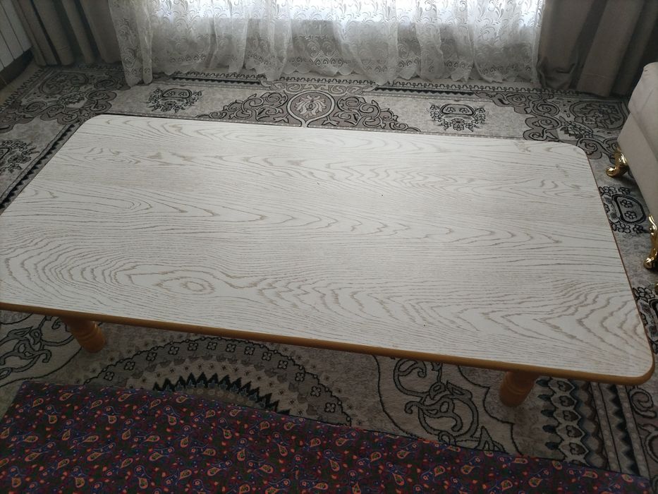 Mebel sotiladi arzonga