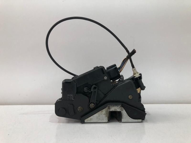 Broasca usa stanga fata BMW Seria 3 E46