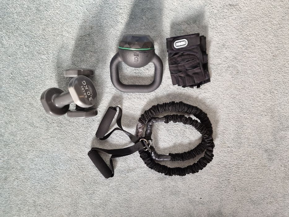 Vand set de fitness pentru acasa