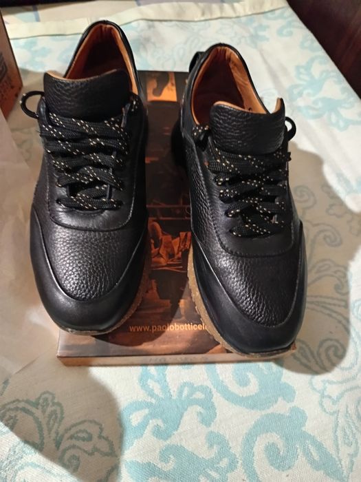 Спортно елегантни обувки