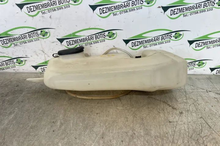 Vas lichid parbriz 8200210002 Dacia Logan 2007 1.5DCI MT (84 hp)