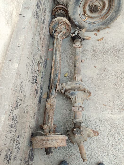 Продаётся запчасти бортовой УАЗа передний задний мост в хорошем состоя