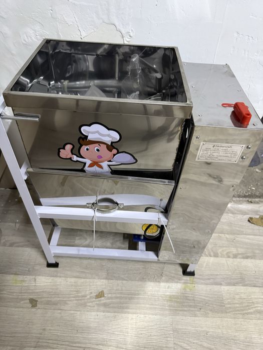 Тестомес 15 кг. Тестомесильная машина . Тестомесы