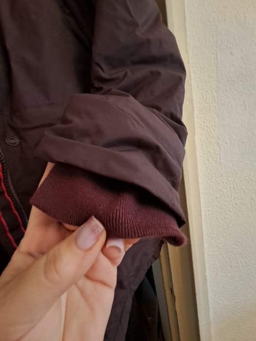 Geaca Adidas cu puf, culoare mov inchis