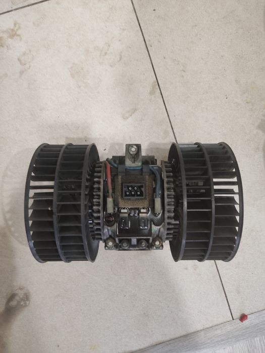 БМВ Е38 Е34 БМВ Е36 БМВ Е39 Х5 Моторчик печки Радиатор Печки