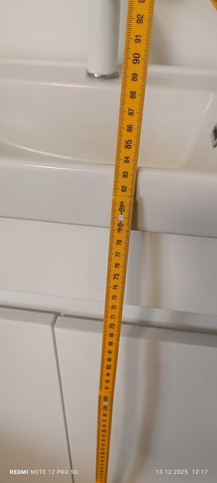 Vând lavoar baie îngust cu dulap și baterie