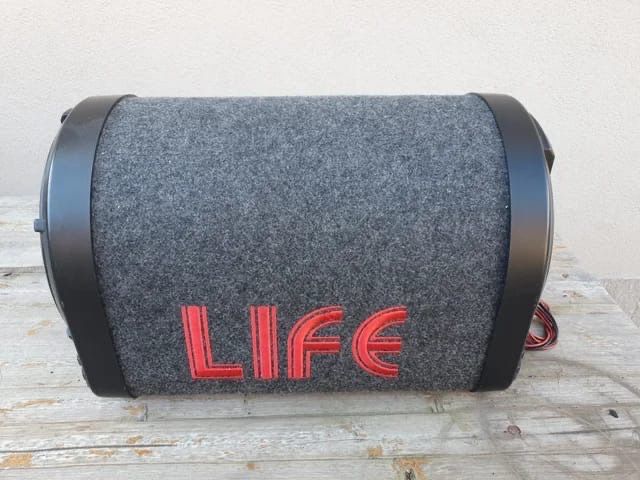 Subwoofer  500W cu statie incorporata