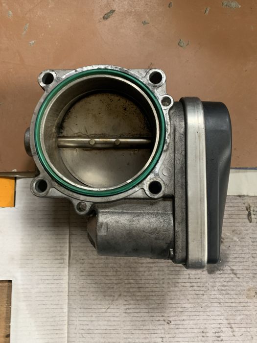 Дроселова клапа за bmw