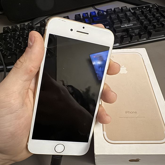 продам Iphone 7 32gb