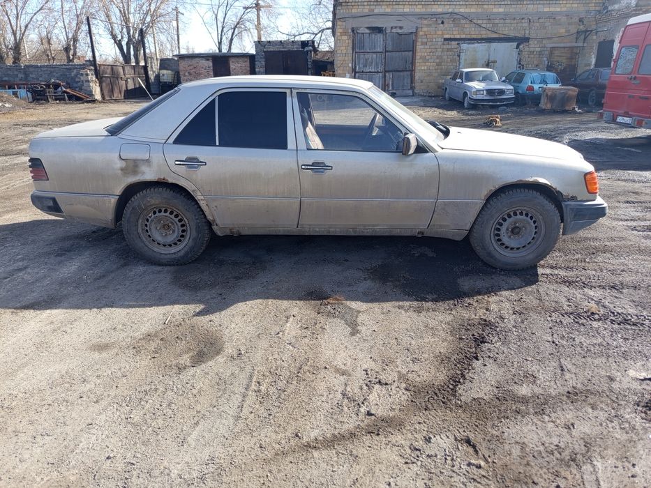 Мерседес 124 продам