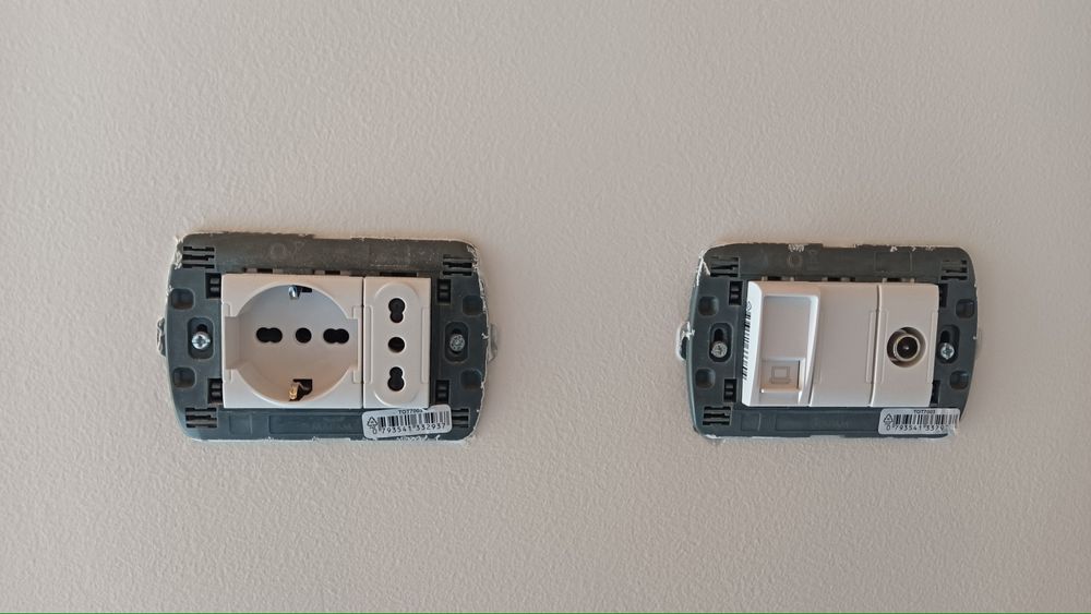 Electrician autorizat Botoșani - 20 de ani experiență