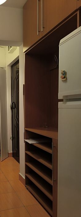 Mobilier hol de donat