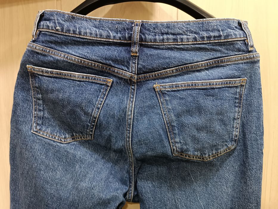 Оригинальные джинсы Mango