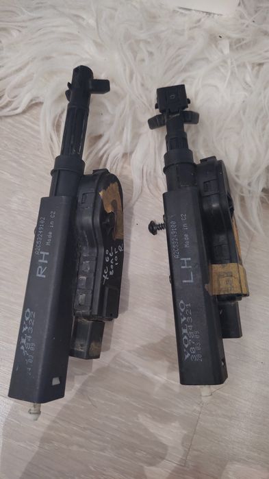 Volvo XC60 Пръскалки за фарове