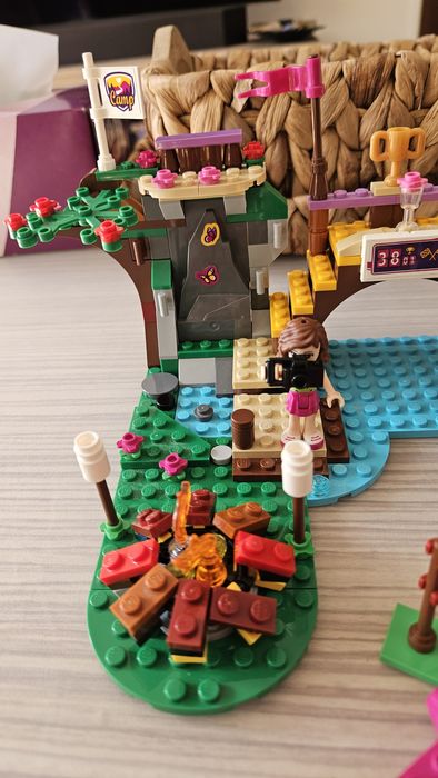 Lego Friends Tabăra de aventuri