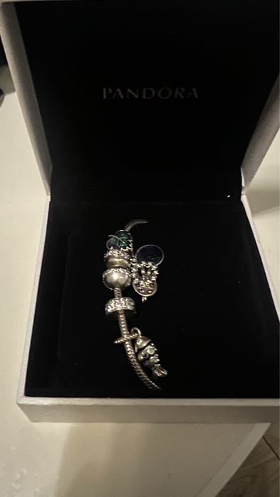 Продам пандора браслет оригинал