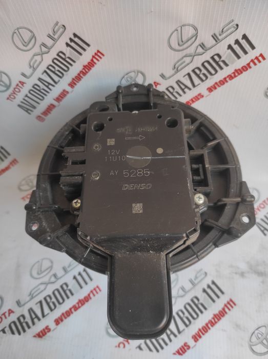 Моторчик печки Camry70 usa