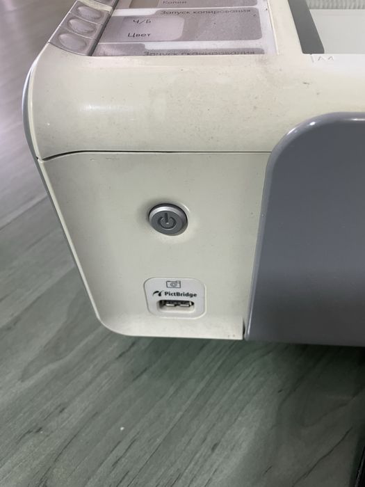 Продам принтер HP