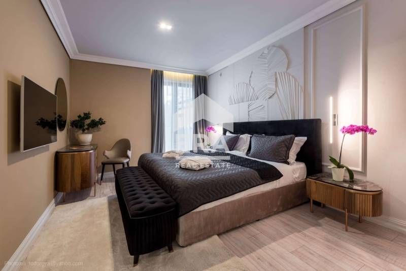 Продава се Четиристаен апартамент в к.к. Слънчев ден - 287 кв.м за 1499 €/кв.м - Снимка #8