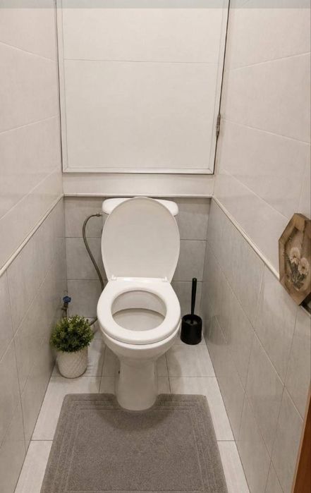 Продам квартиру Бий 3/4/5 67 m2