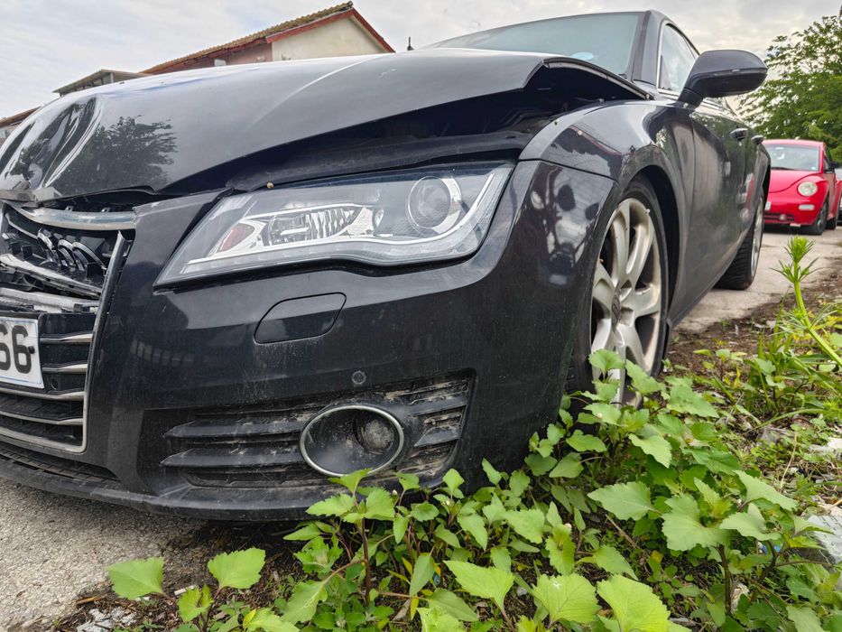 На части Audi A7 S7 4G8 кожен салон 245кс дизел Автомат