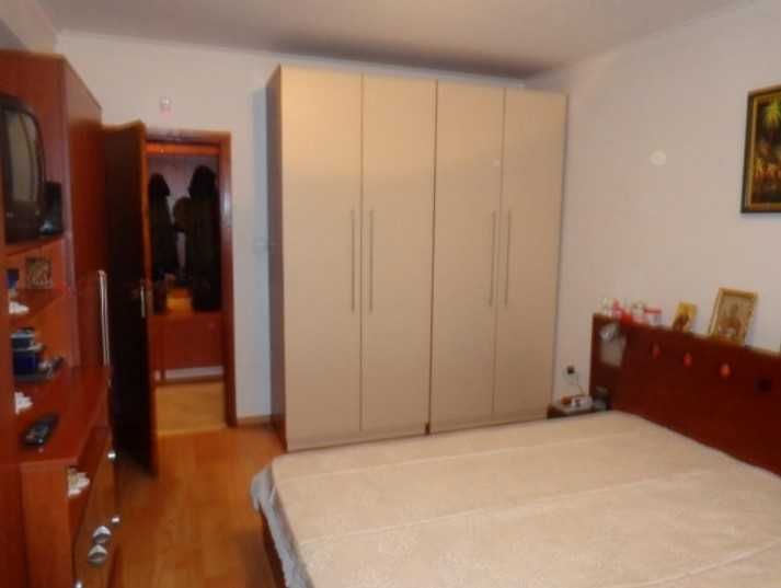 Дава се под наем Двустаен апартамент в София, Изток - 72 кв.м за 511 € - Снимка #1