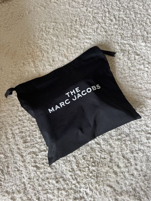 Marc Jacobs The Cushon black