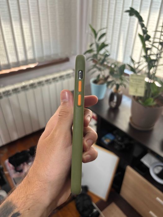iPhone 11 64GB черен, отключен