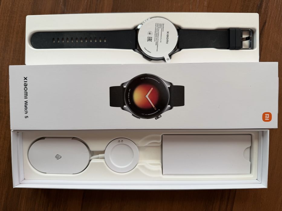 Часы Xiaomi Watch 5 новые