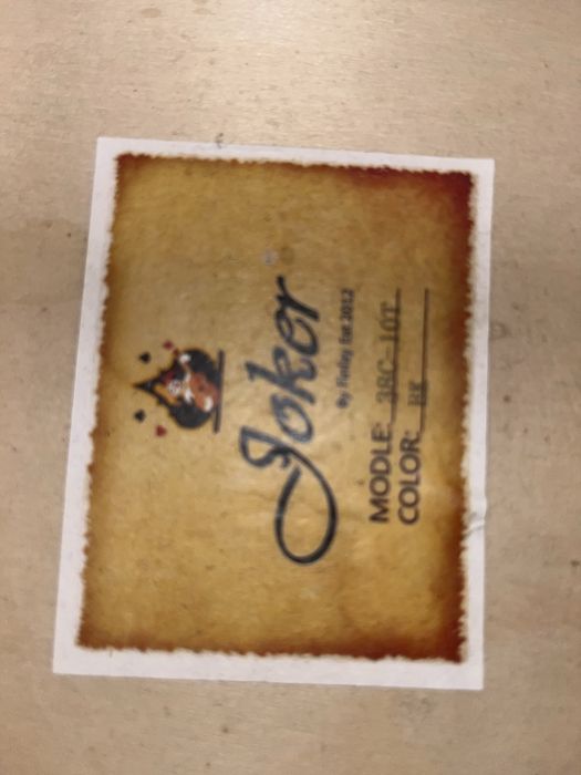 Гитара марки Joker