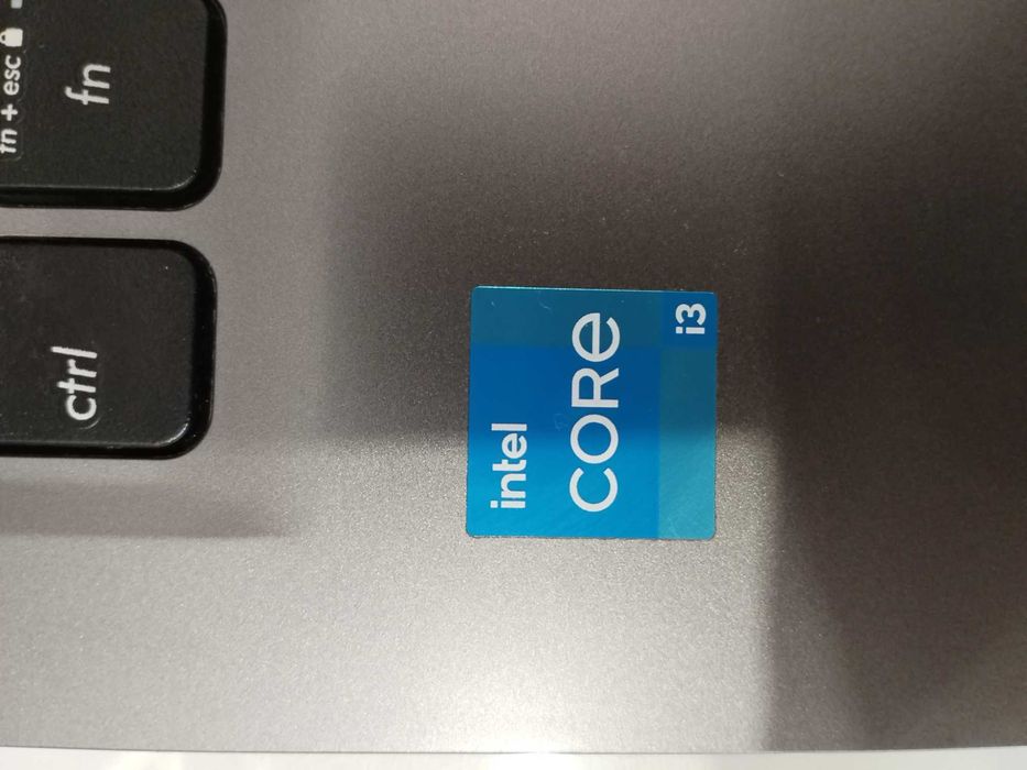 Ноутбук Asus X515EA-EJ1199W