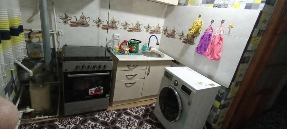 4/1 2-xonali sharoitlari yaxshi evro remont