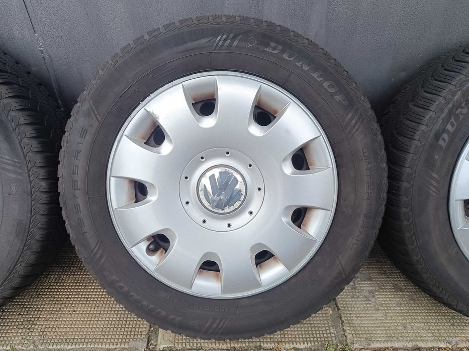 Джанти 15 ' със зимни гуми 195 65 15 VW GOLF 5x112 57,1 / Фолксваген