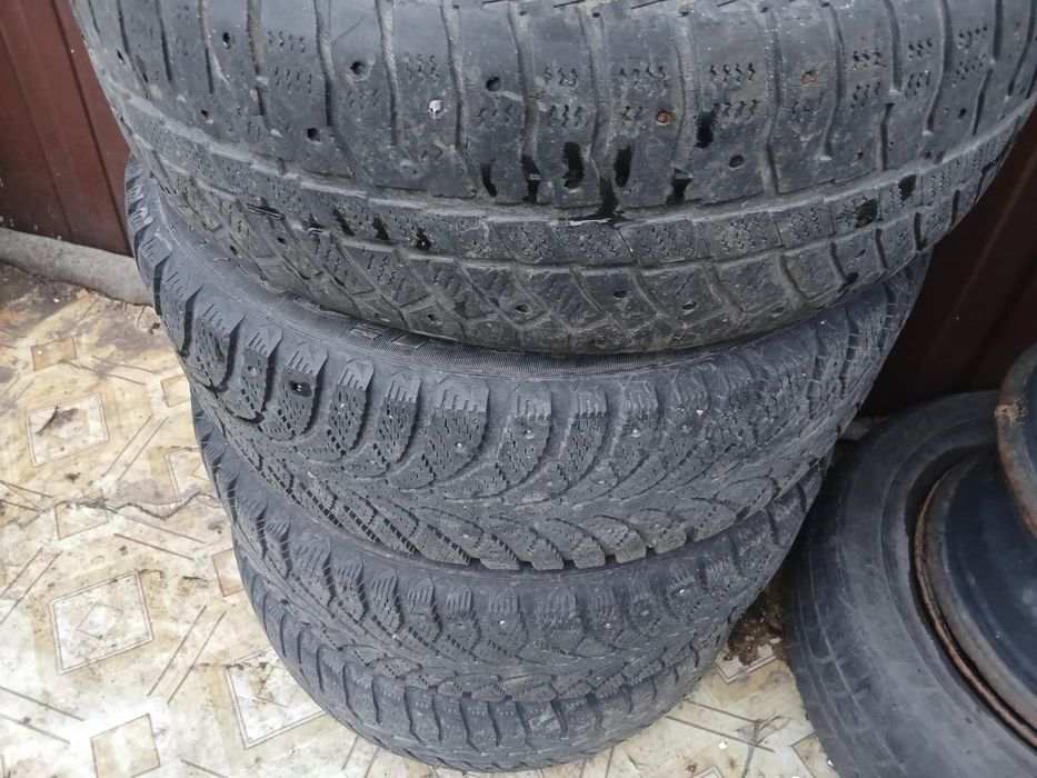 Шины на дисках .. 55К отдам