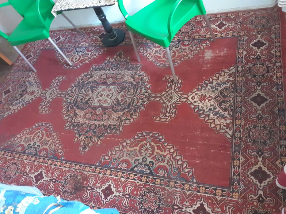 Vand covoare de casa pentru sufragerie si dormitoare