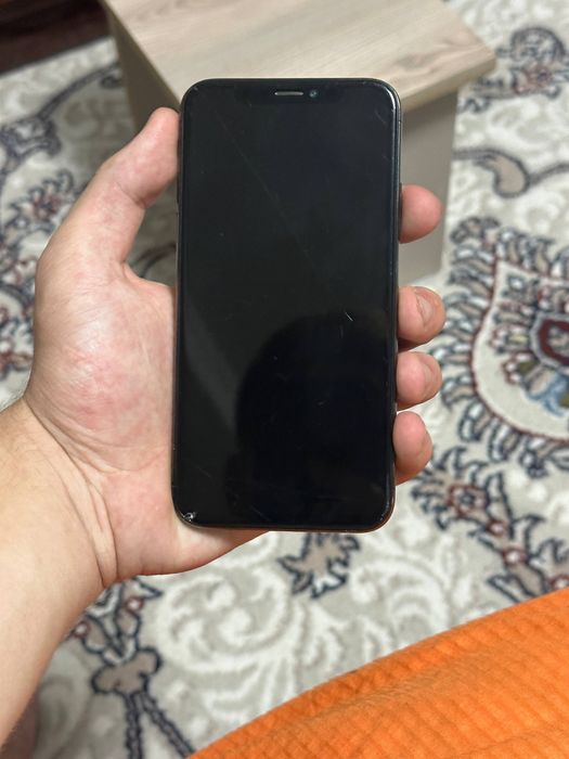 Iphone X 64gb sotiladi