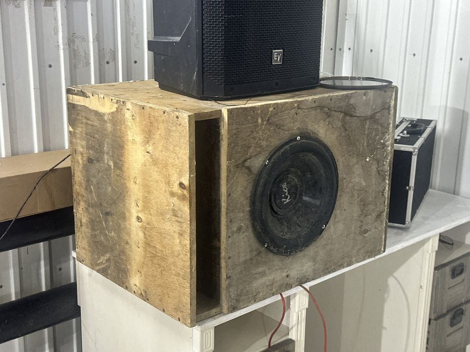 Саббуфер сатылады