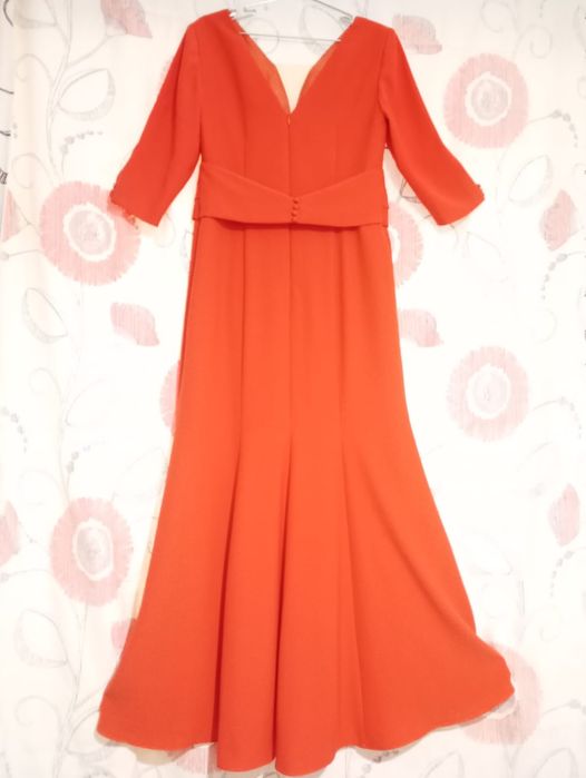 Rochie elegantă de la casa de modă