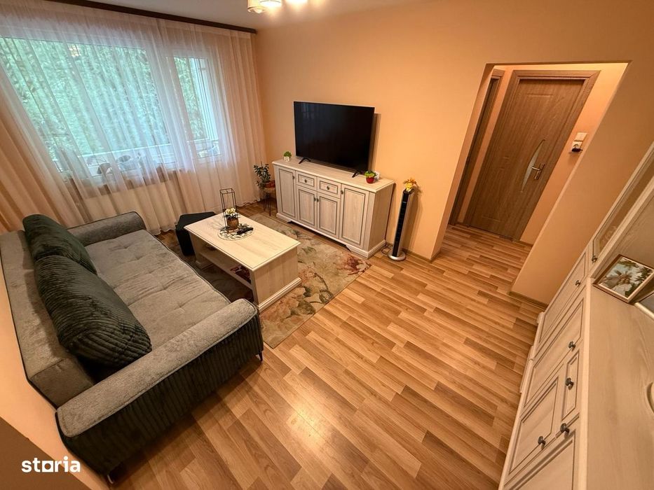 Str. I. Slavici – Ap. 3 camere, et. III, mobilat si utilat — fotografia 3