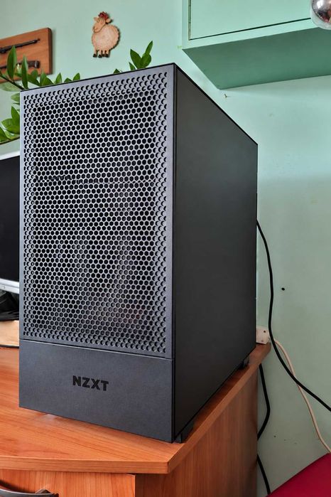 Геймърски компютър | RTX 3060 Ti | i5-12400 | 32GB RGB | NZXT