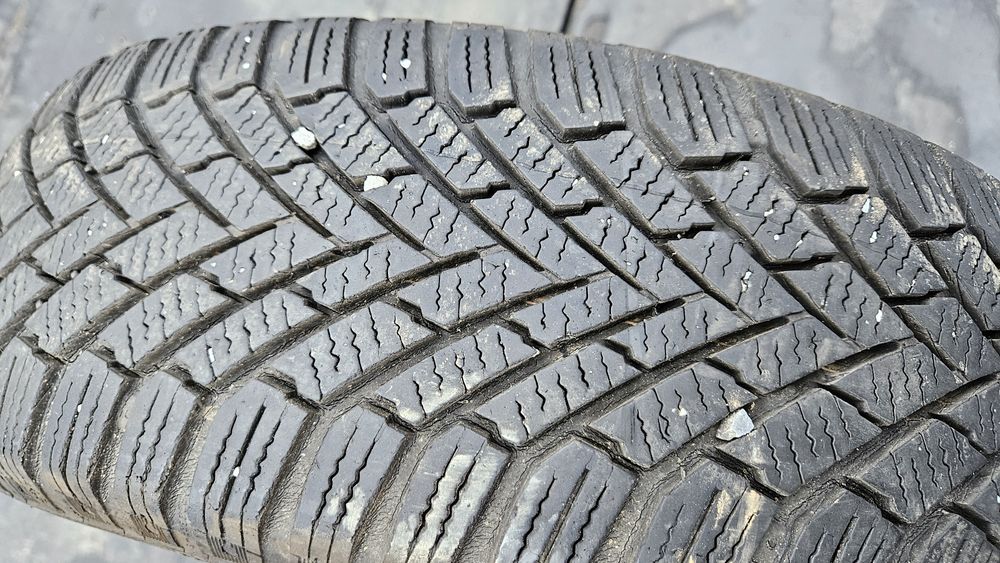 2бр гуми 185 65 15 континентал