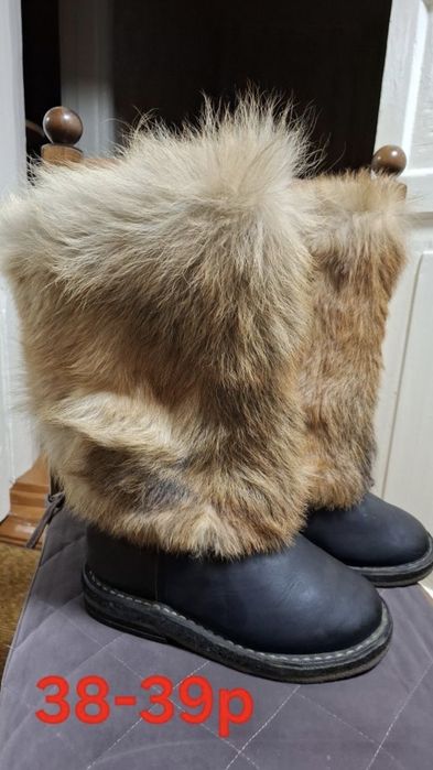 Продам унты натуральные