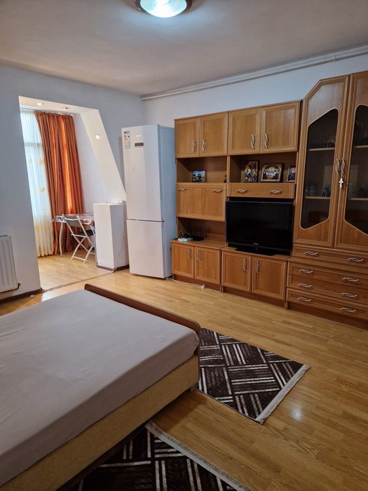 Garsonieră de Închiriat